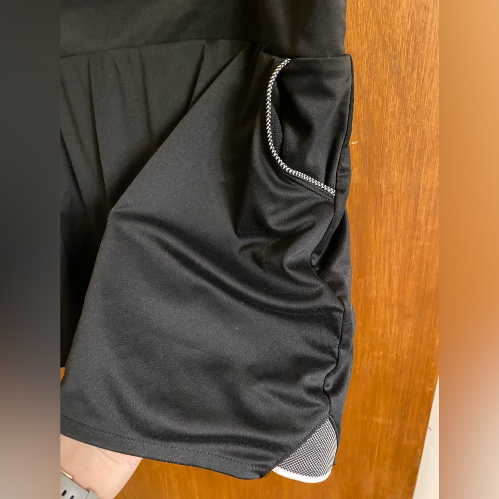 Ladies black Adidas tennis skort in EUC size XL - Picture 8 of 13